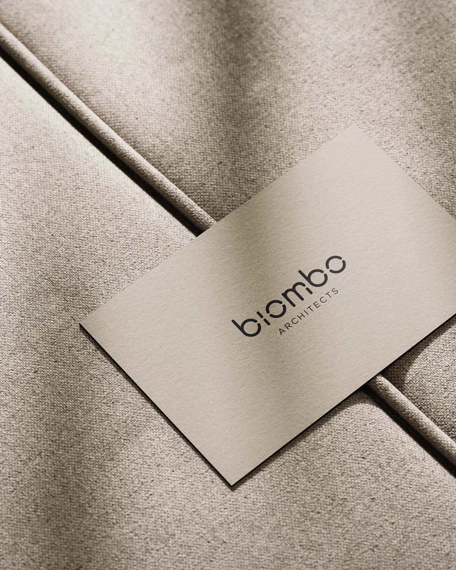 BIOMBO_00